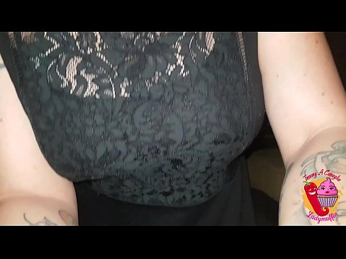❤️ Sürtük üvey kardeş verir ona bir oral seks ve İspanyolca Porno bizde ❤